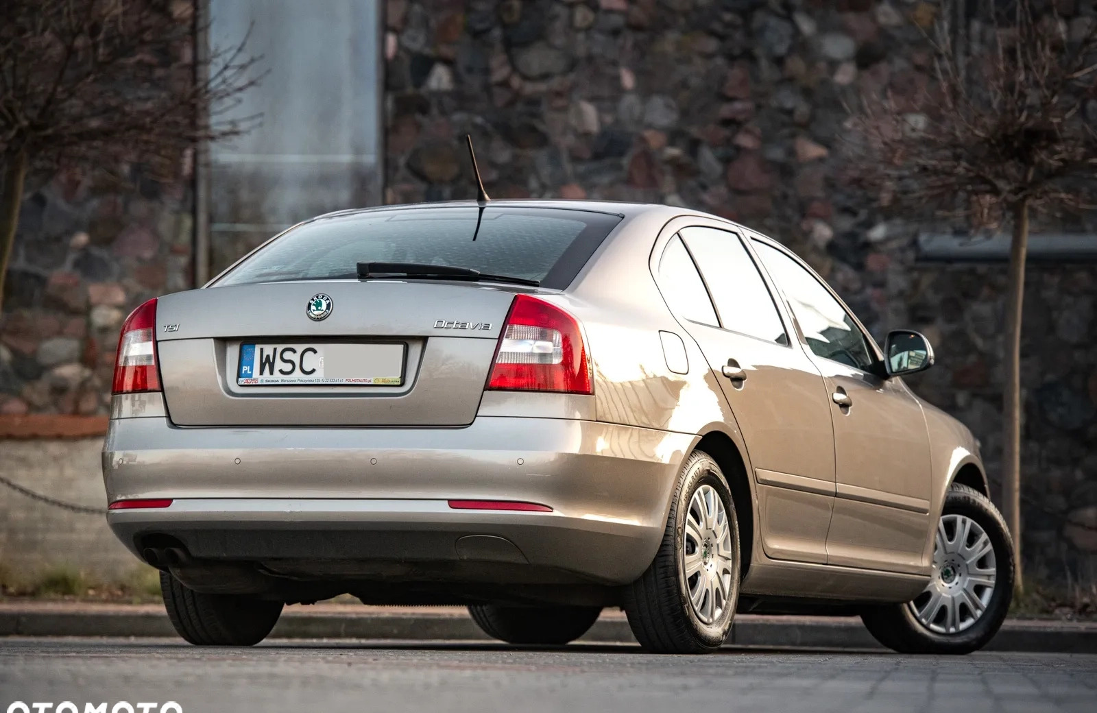 Skoda Octavia cena 23900 przebieg: 173000, rok produkcji 2012 z Sochaczew małe 326